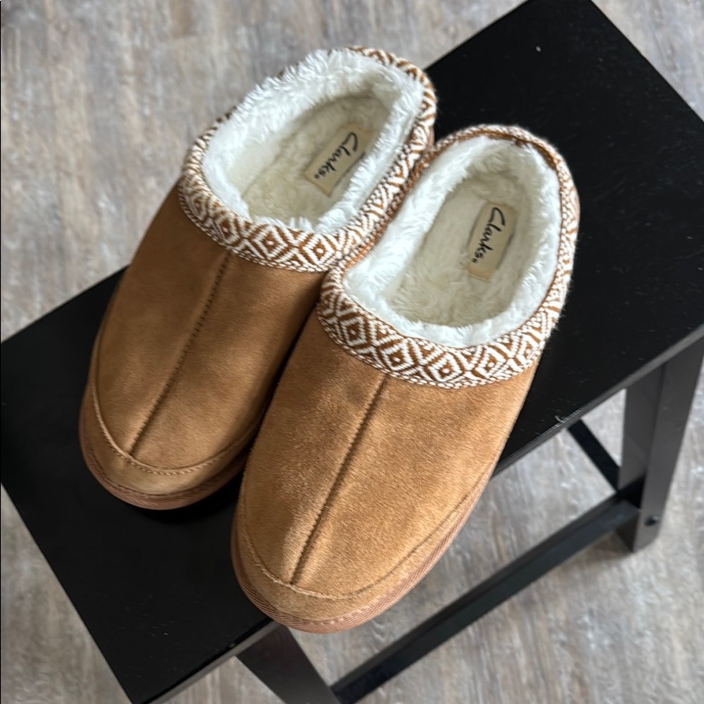 Clarks Brown Suede Slippers with White Lining